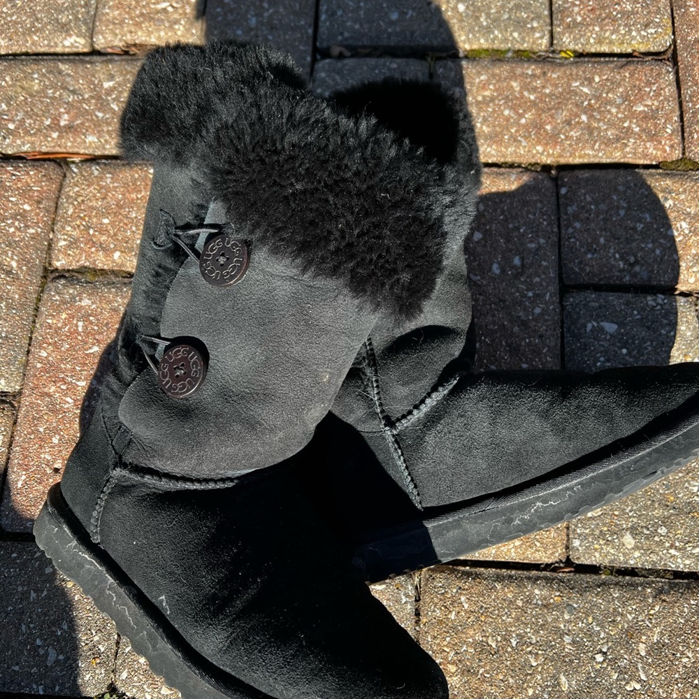 Ugg 3-Button Suede And Shearling Boots, Size 9. - image 8